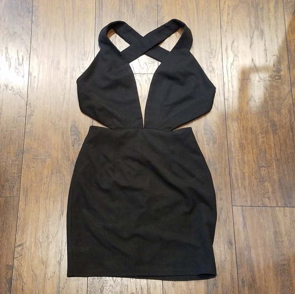 Forever 21 Dresses & Skirts - Black Forever 21 Cocktail dress